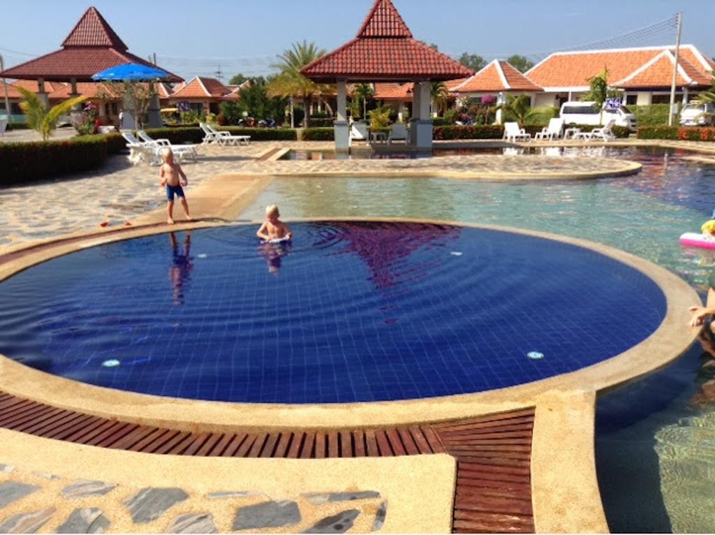 Sea Breeze House Villa Mae Phim Kamer foto